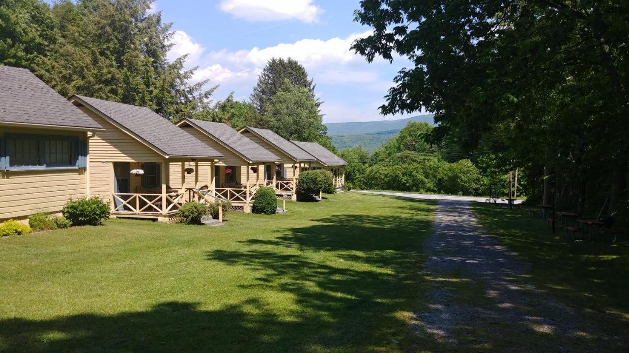 Serenity Motel Shaftsbury Zewnętrze zdjęcie