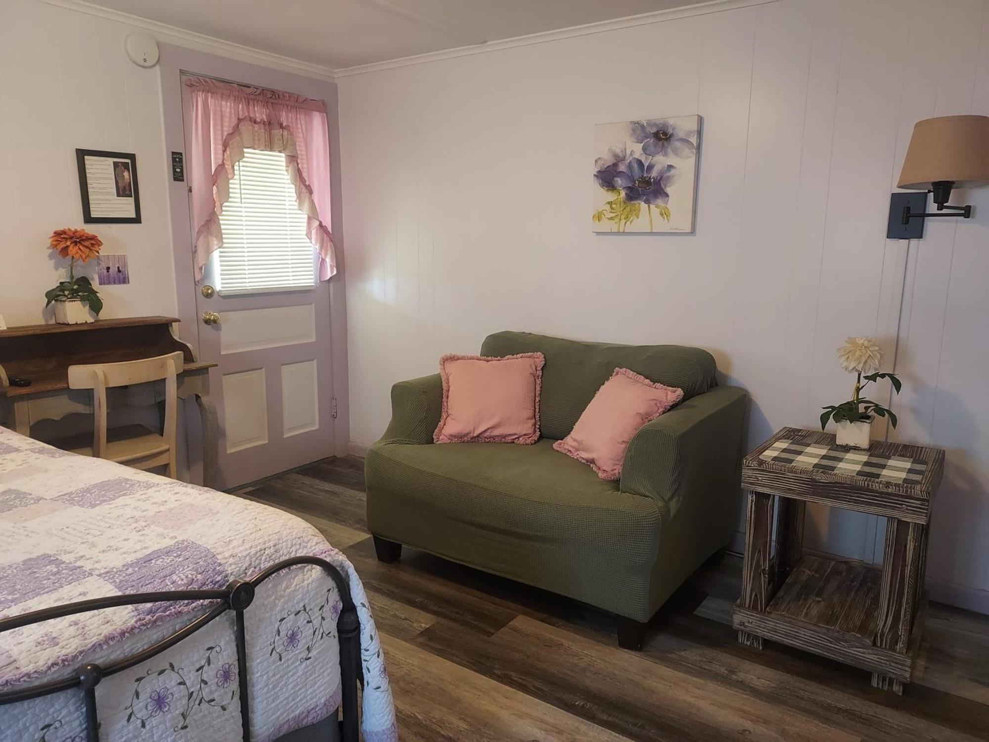 Serenity Motel Shaftsbury Zewnętrze zdjęcie