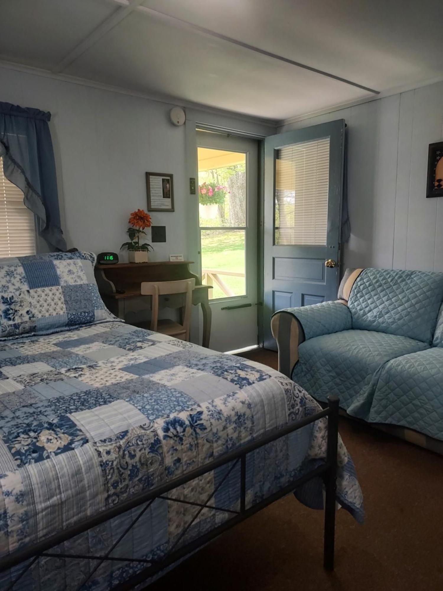 Serenity Motel Shaftsbury Zewnętrze zdjęcie
