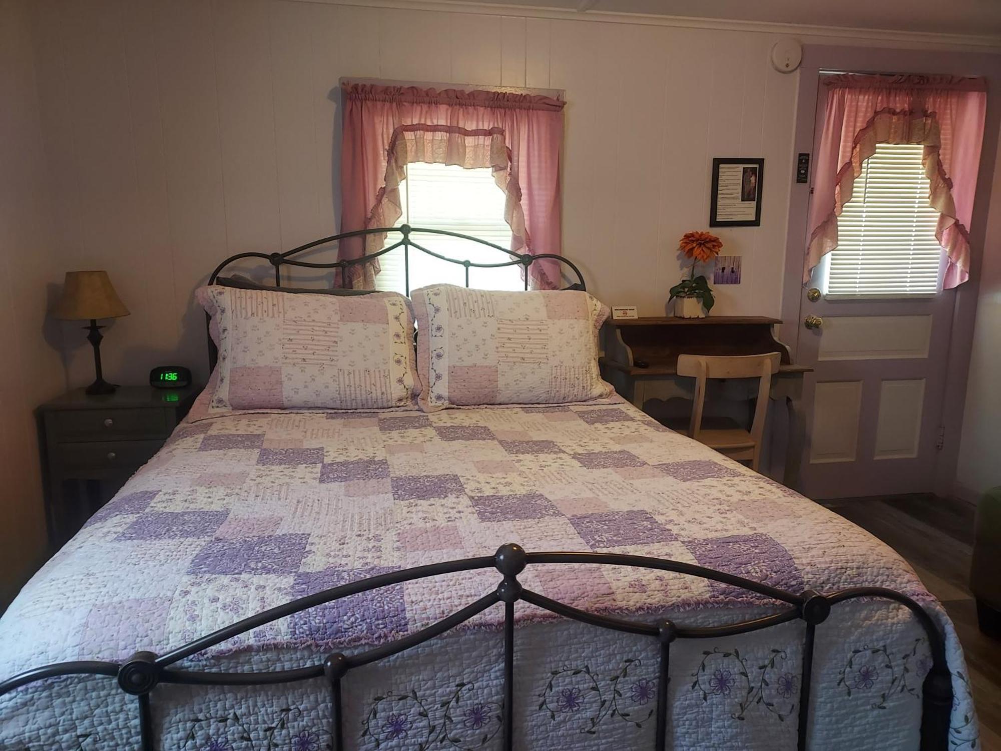 Serenity Motel Shaftsbury Zewnętrze zdjęcie